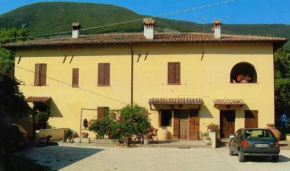 Cerasola Bed & Breakfast Campello Sul Clitunno